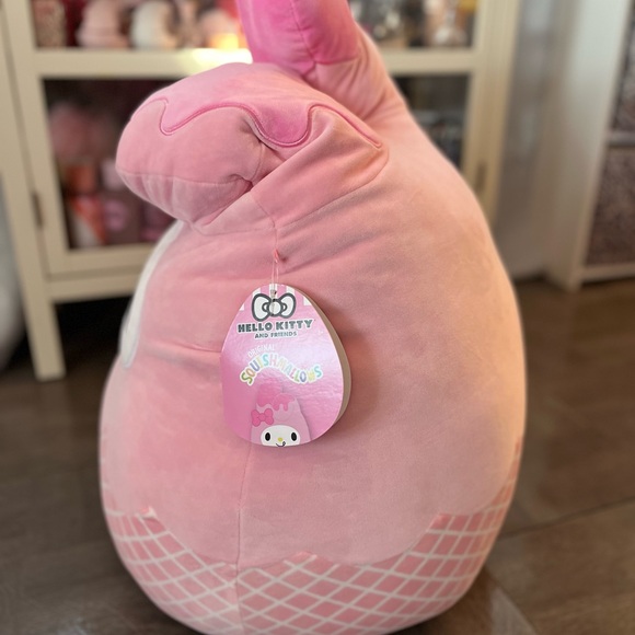 My melody ice cream 24 inch Squishmallow - Picture 6 of 7